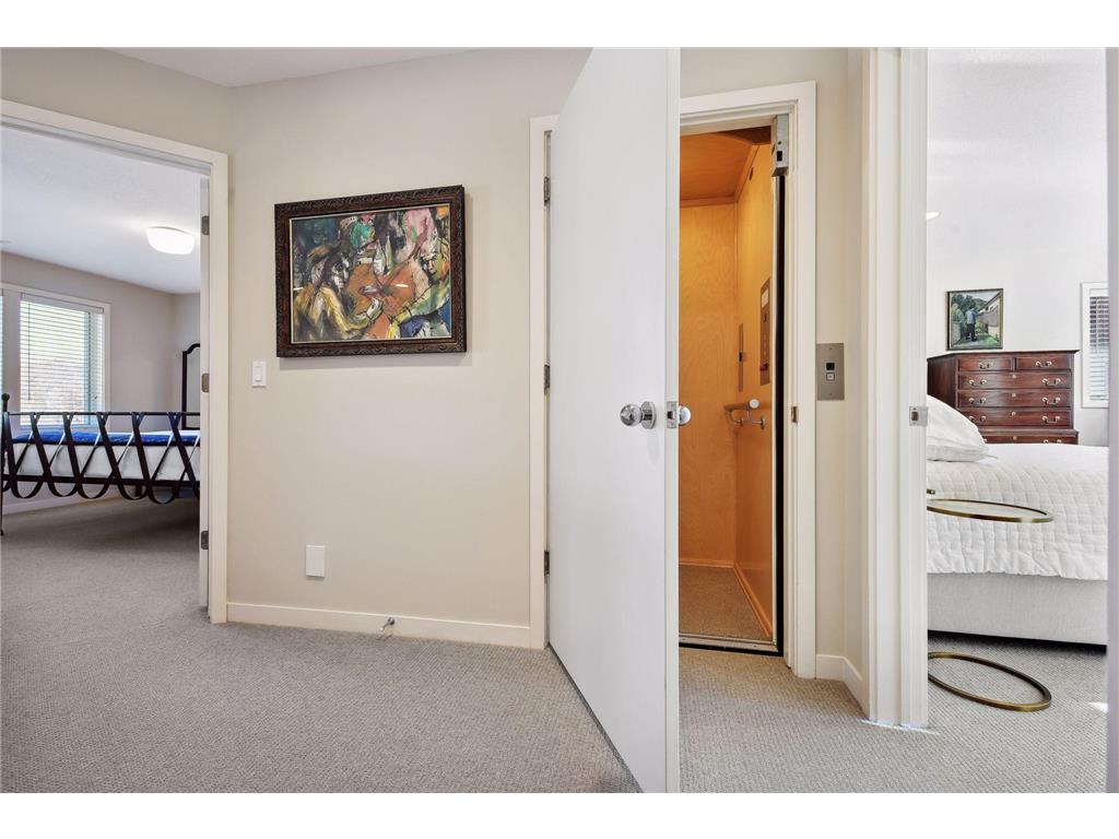 12811 Sherwood Place 1, MN, 55305 MLS 6484524 Edina