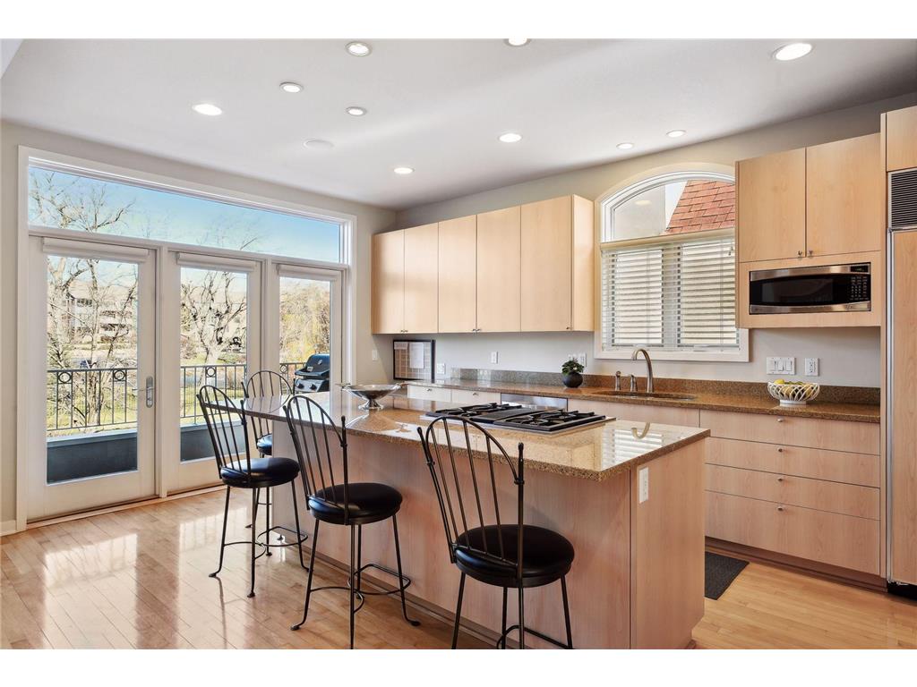 12811 Sherwood Place 1, MN, 55305 MLS 6484524 Edina