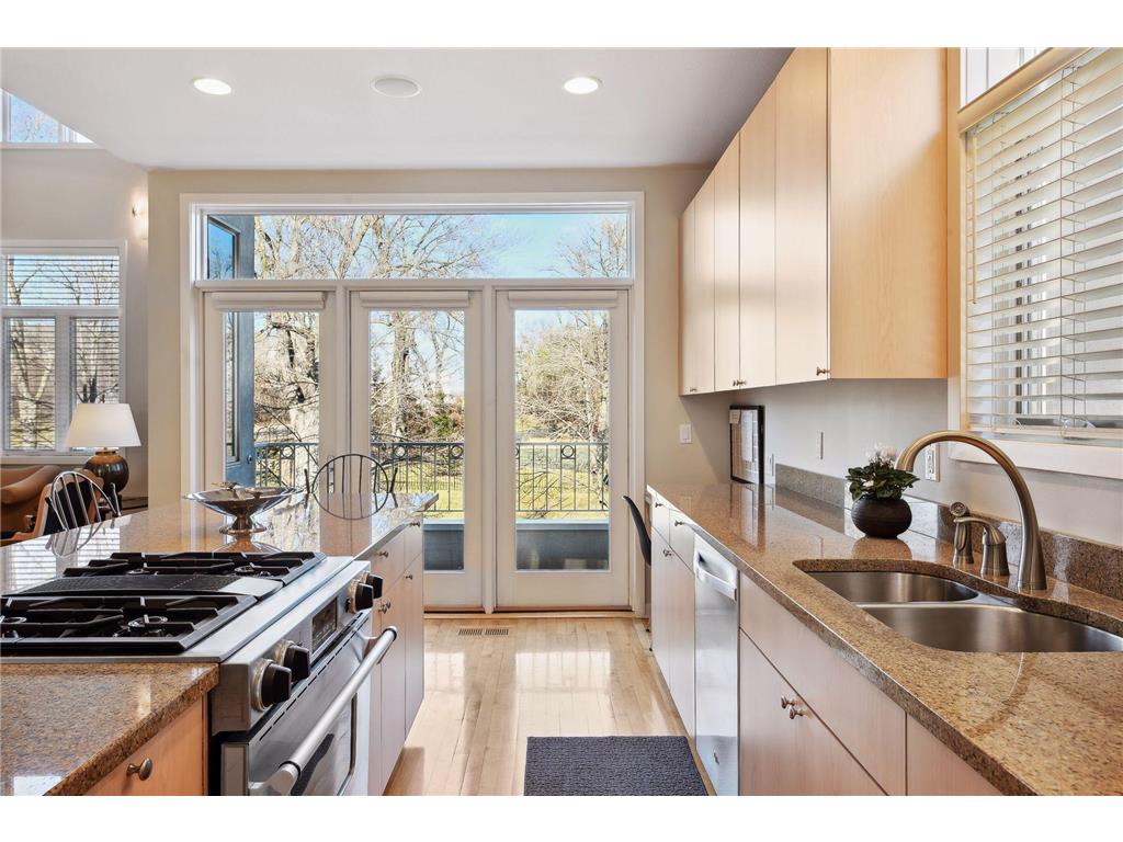 12811 Sherwood Place 1, MN, 55305 MLS 6484524 Edina