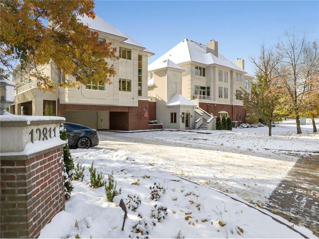 12811 Sherwood Place 6, MN 55305 MLS 6440299 Edina Realty