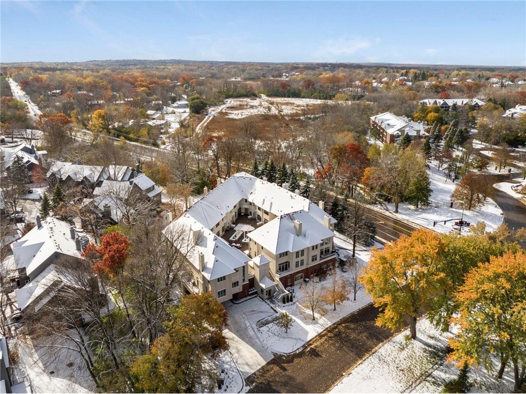 12811 Sherwood Place #6 Minnetonka MN 55305 6484600 image1