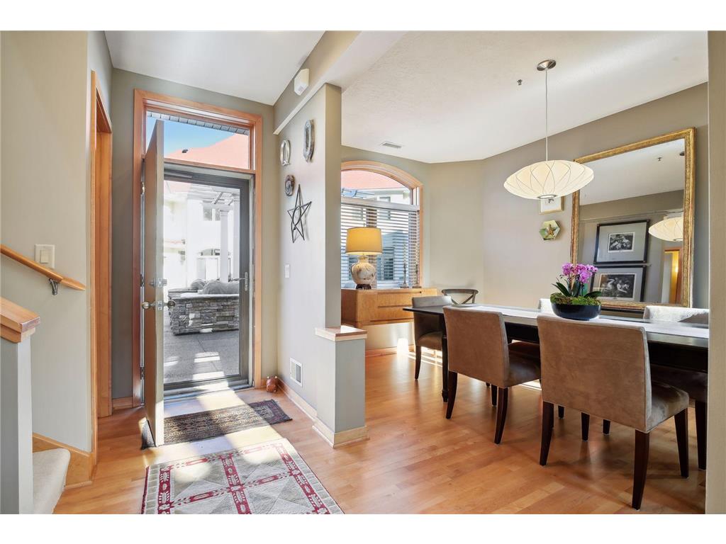 12811 Sherwood Place #9 Minnetonka MN 55305 6491323 image1