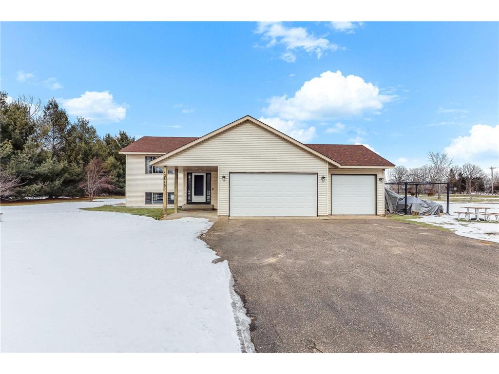 12816 296th Avenue NW Baldwin Twp MN 55371 7024516 image1