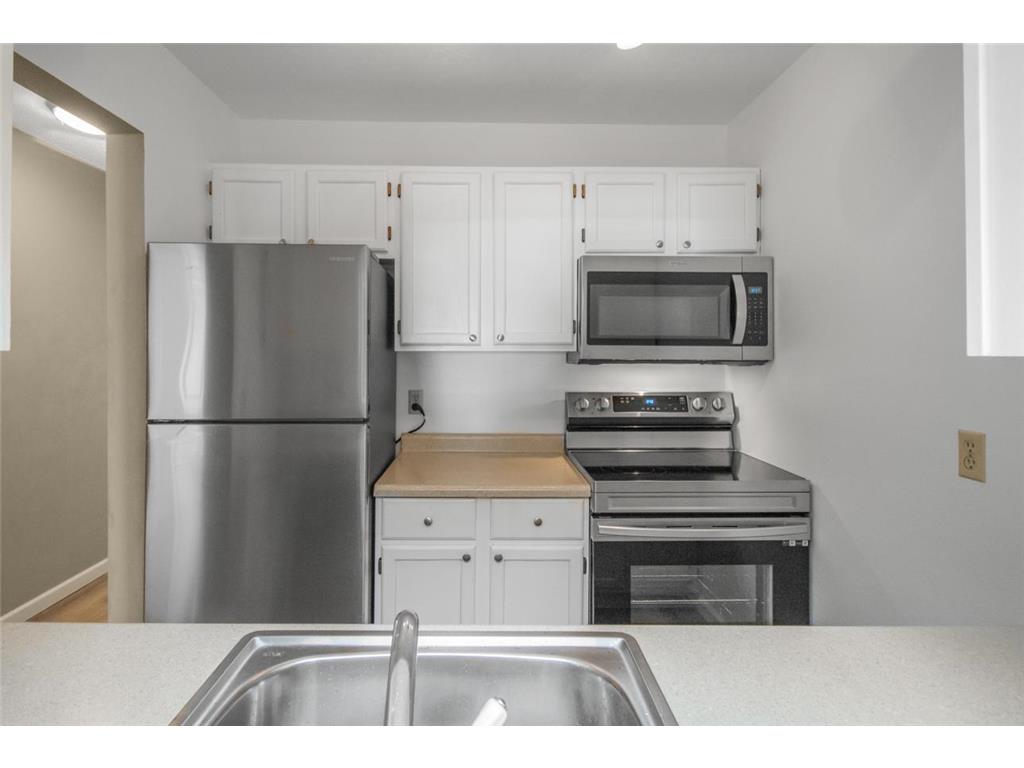 12816 Nicollet Avenue #101 Burnsville MN 55337 6371799 image1