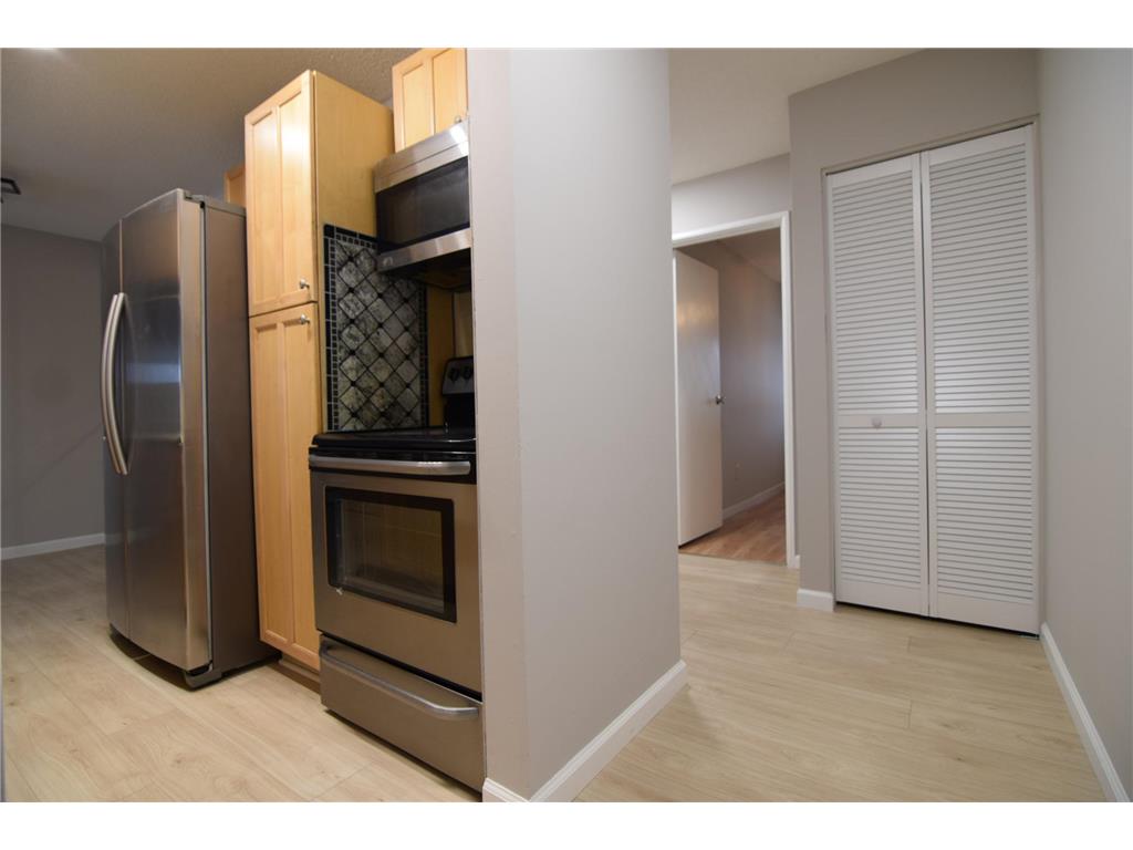 12816 Nicollet Avenue #302 Burnsville MN 55337 7004883 image10