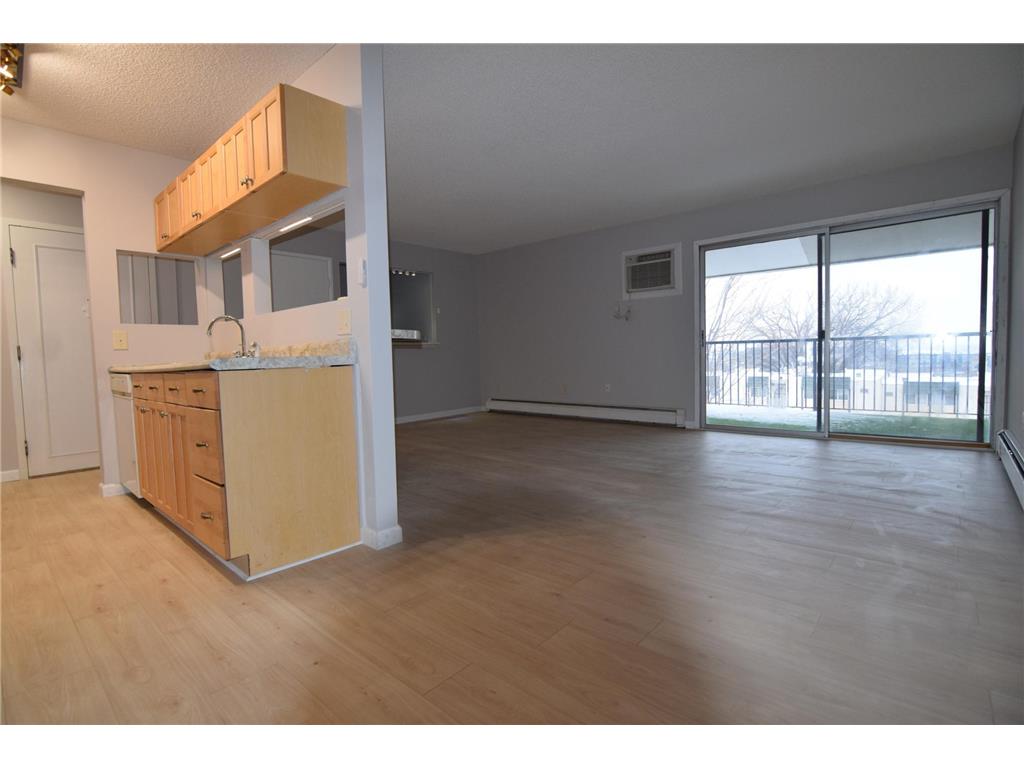 12816 Nicollet Avenue #302 Burnsville MN 55337 7004883 image5