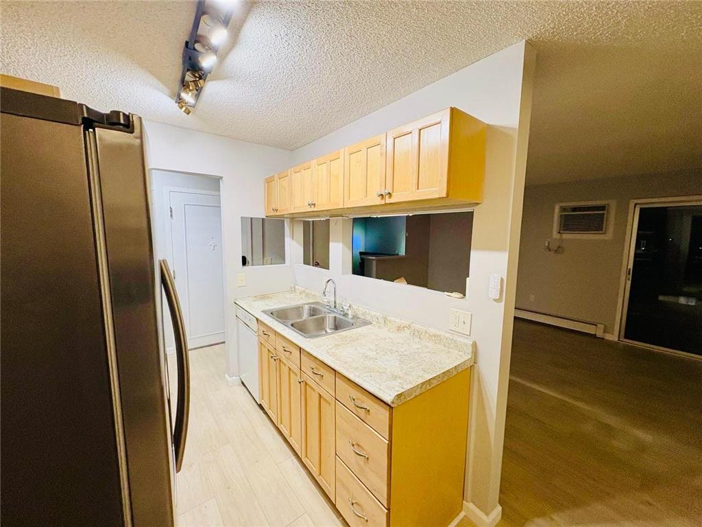 12816 Nicollet Avenue #302 Burnsville MN 55337 7004883 image8