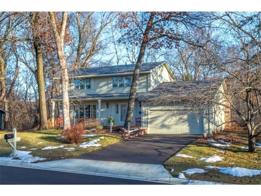 12817 Woodview Court Burnsville MN 55337 6645780 image1
