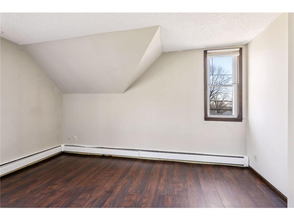 1282 Hewitt Avenue Saint Paul MN 55104 7077077 image21