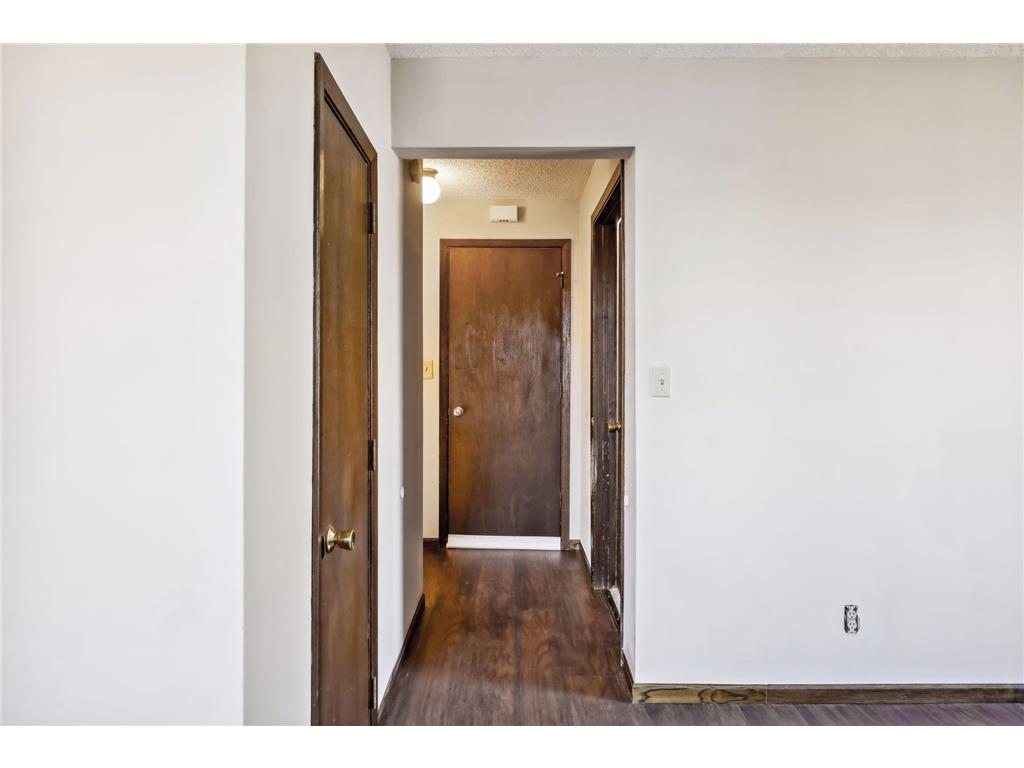 1282 Hewitt Avenue Saint Paul MN 55104 7077077 image24