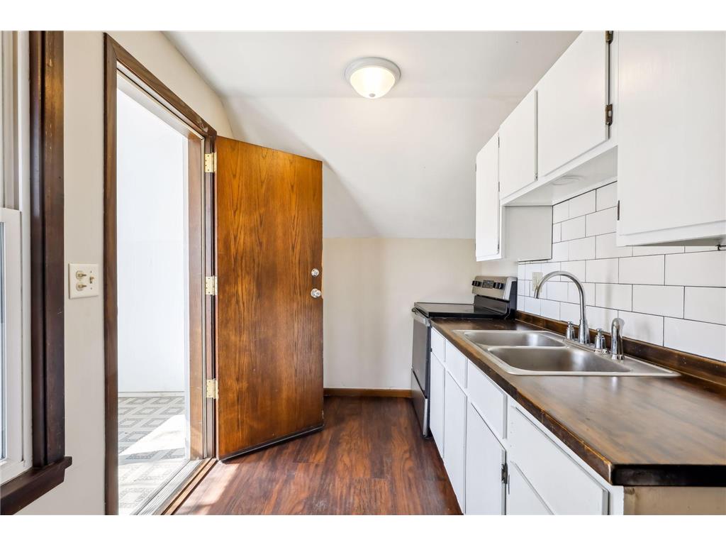 1282 Hewitt Avenue Saint Paul MN 55104 7077077 image34