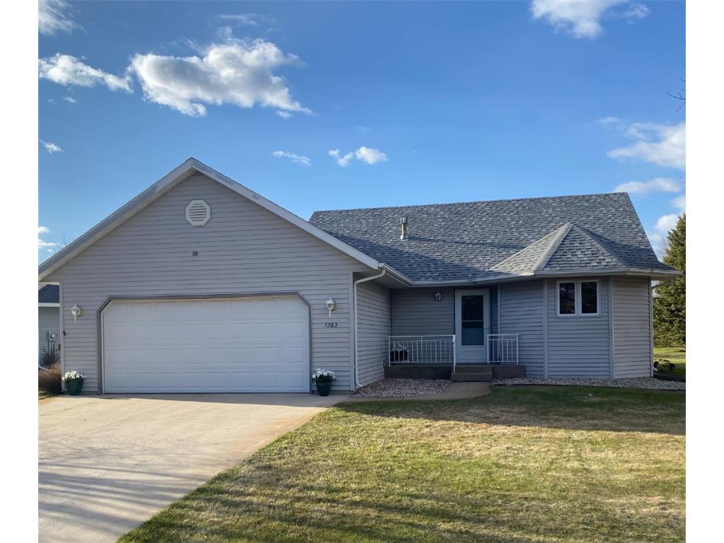 1282 Westbrook Circle, Alexandria, MN 56308 MLS 6359568 Edina Realty