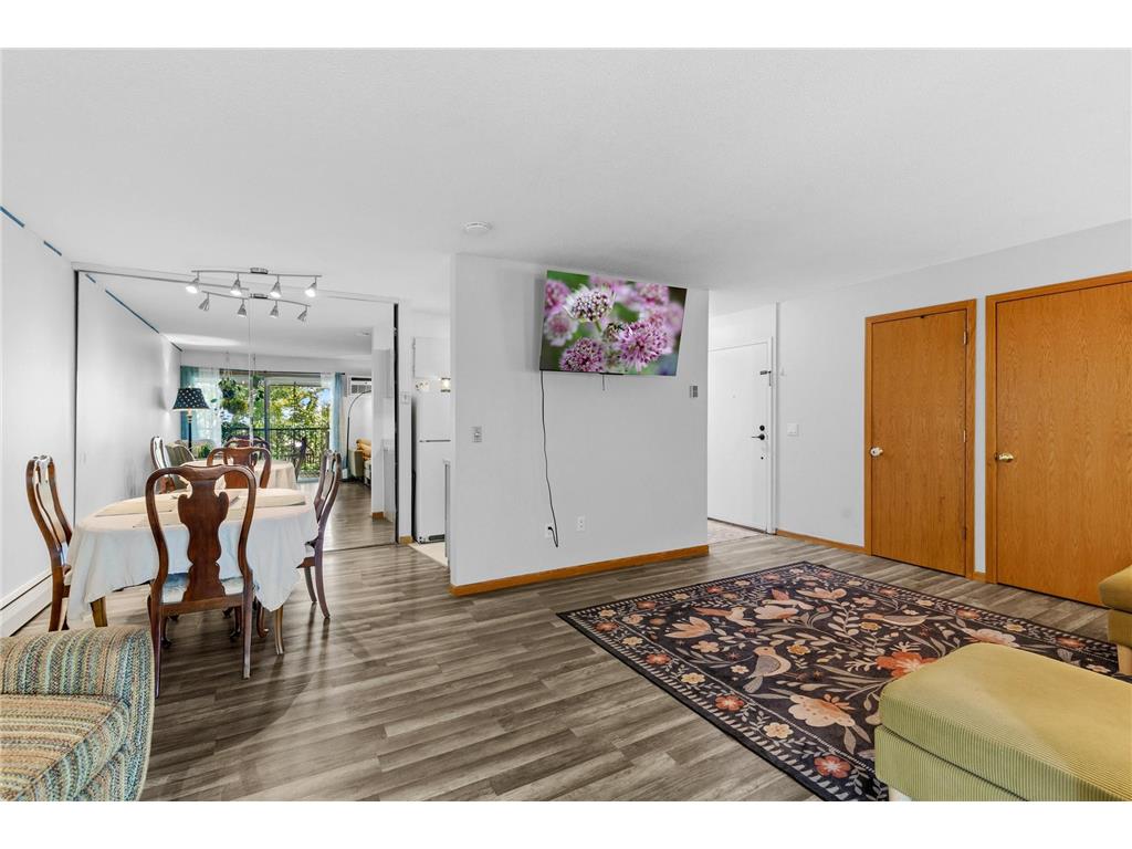 12822 Nicollet Avenue #302 Burnsville MN 55337 7081364 image4
