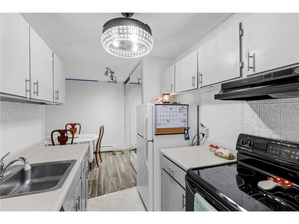 12822 Nicollet Avenue #302 Burnsville MN 55337 7081364 image8