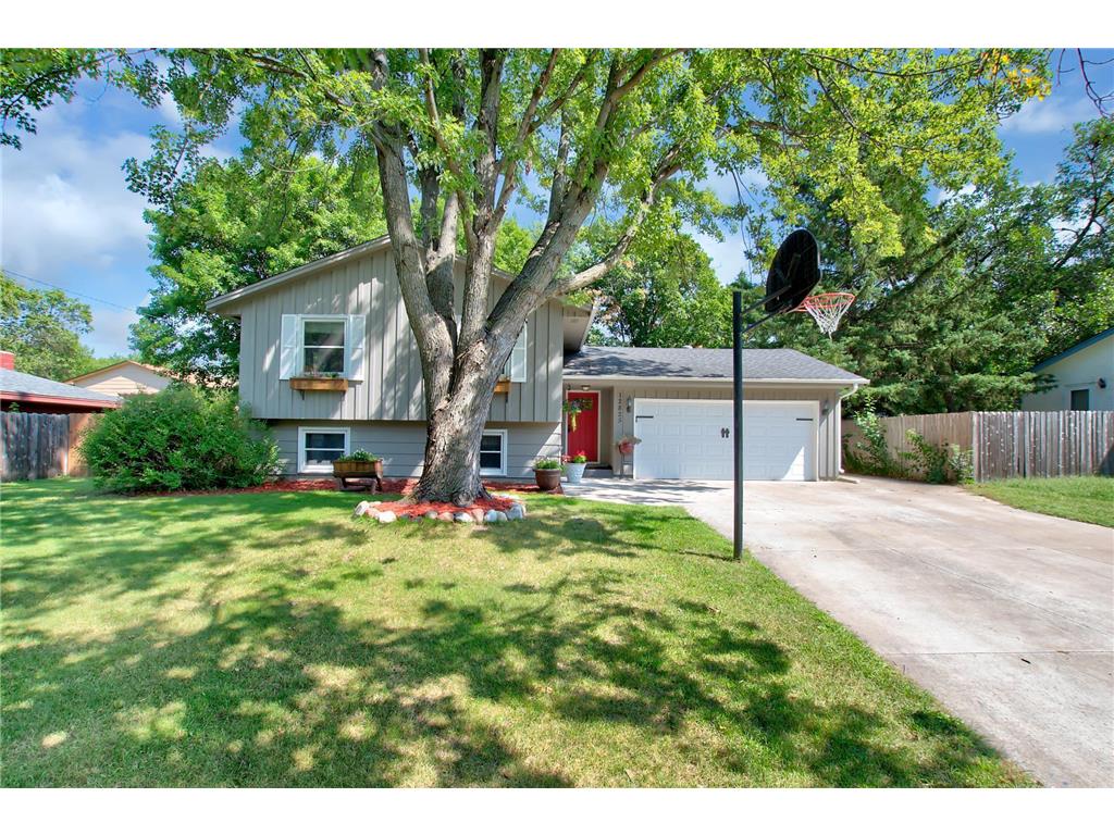 12825 Lincoln Street NE Blaine MN 55434 6639647 image1