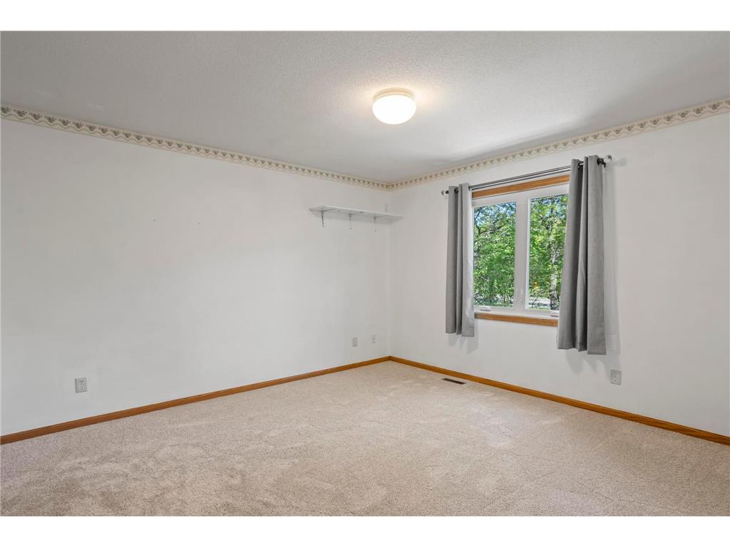 12827 Dover Court Apple Valley MN 55124 7076436 image33