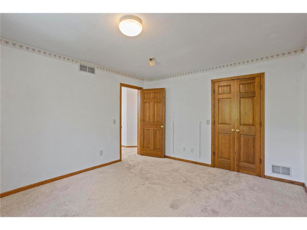 12827 Dover Court Apple Valley MN 55124 7076436 image34
