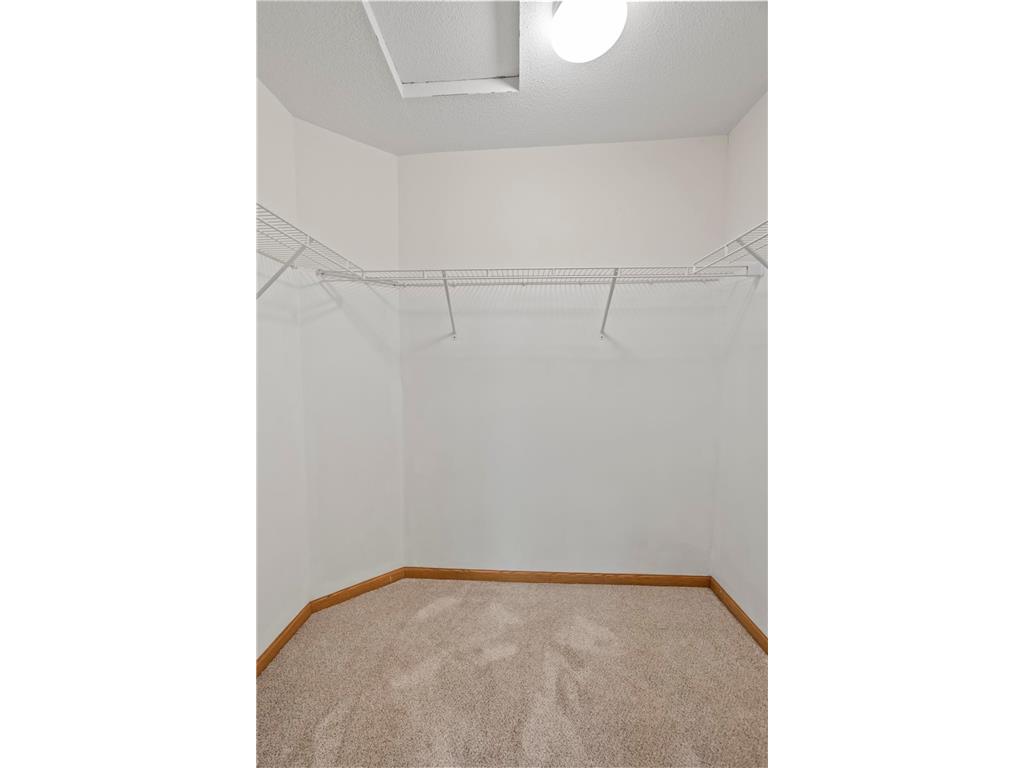 12827 Dover Court Apple Valley MN 55124 7076436 image35
