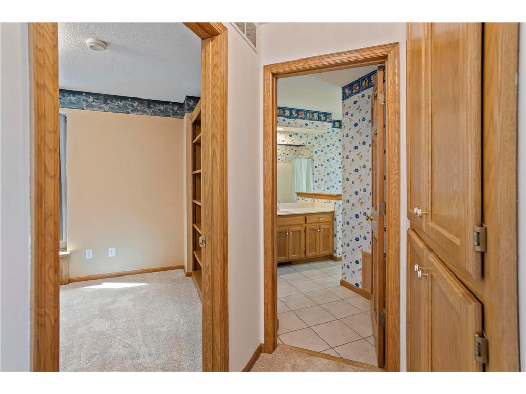 12827 Dover Court Apple Valley MN 55124 7076436 image36