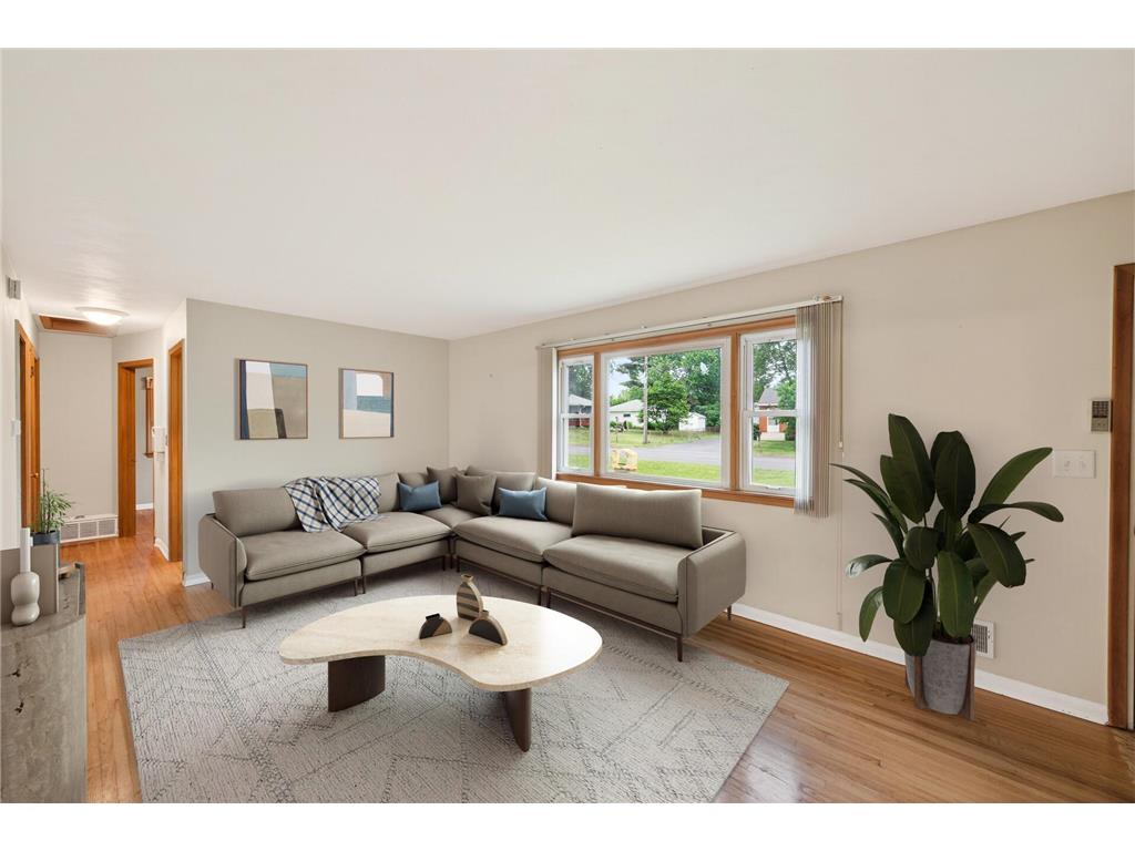1283 Burke Avenue E Maplewood MN 55109 7060487 image3