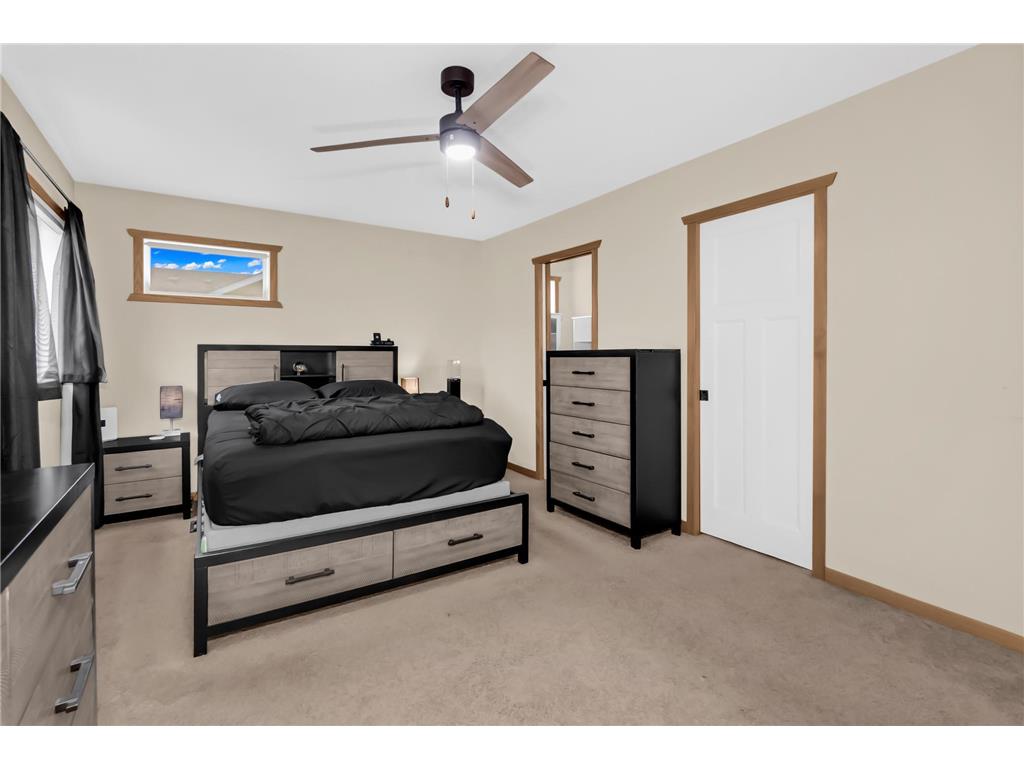 1283 County Road D Circle E #B Vadnais Heights MN 55109 7075314 image14