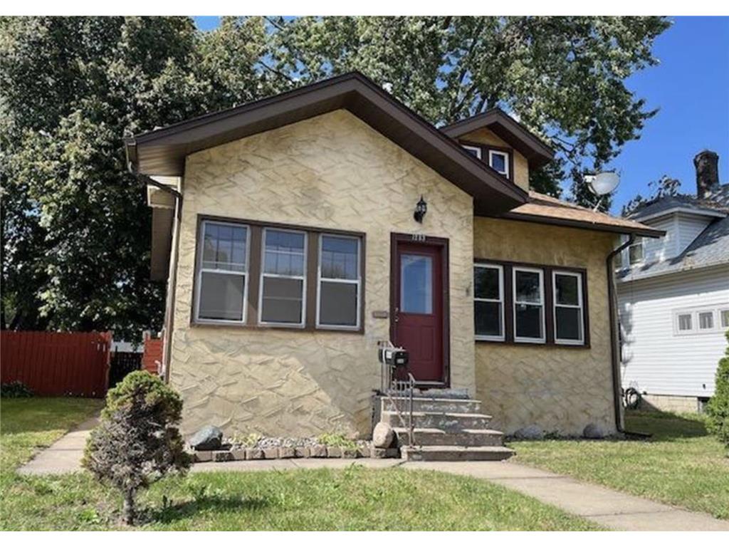 1283 Rice Street Saint Paul MN 55117 7036258 image1