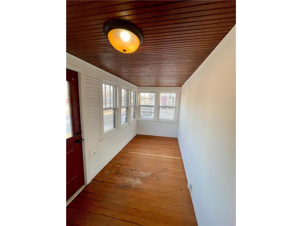 1283 Rice Street Saint Paul MN 55117 7036258 image10