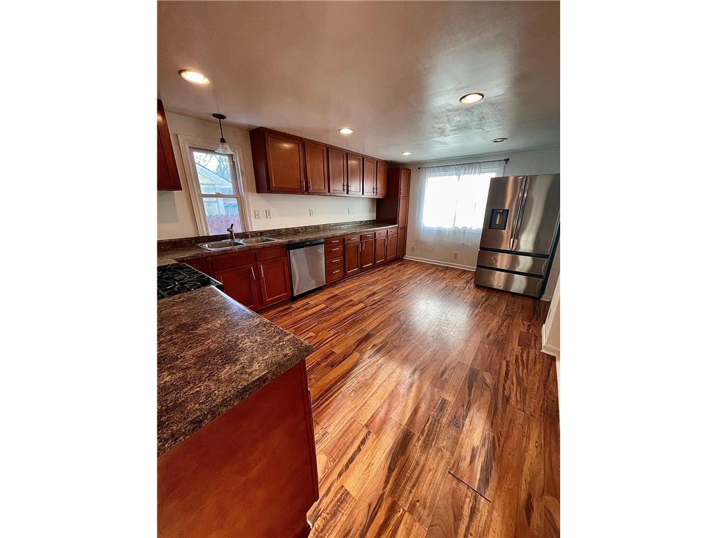 1283 Rice Street Saint Paul MN 55117 7036258 image3