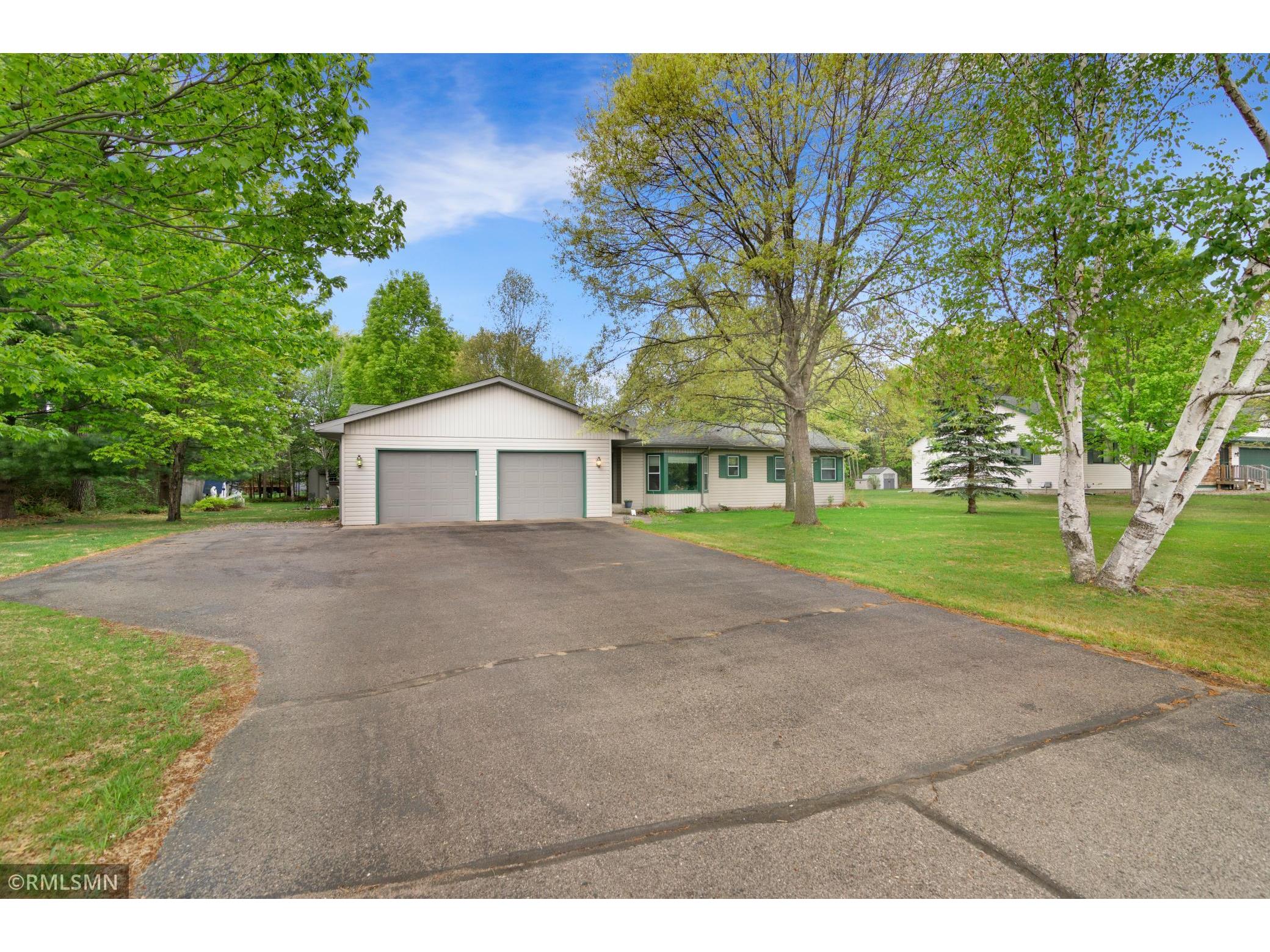 12831 Parkwood Drive, Baxter, MN 56425 MLS 5760655 Edina Realty