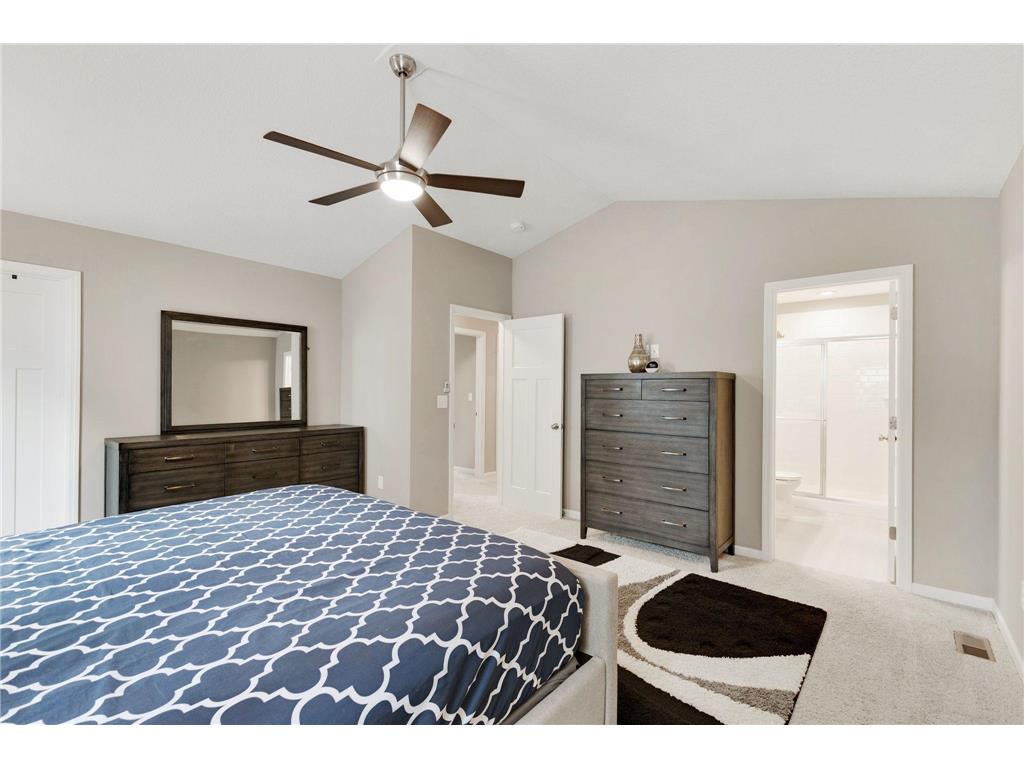 1284 Meadow Lane S Shakopee MN 55379 7004167 image19