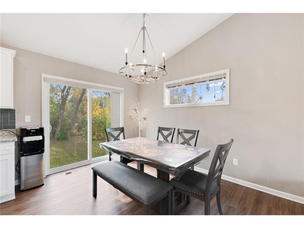 1284 Meadow Lane S Shakopee MN 55379 7004167 image7