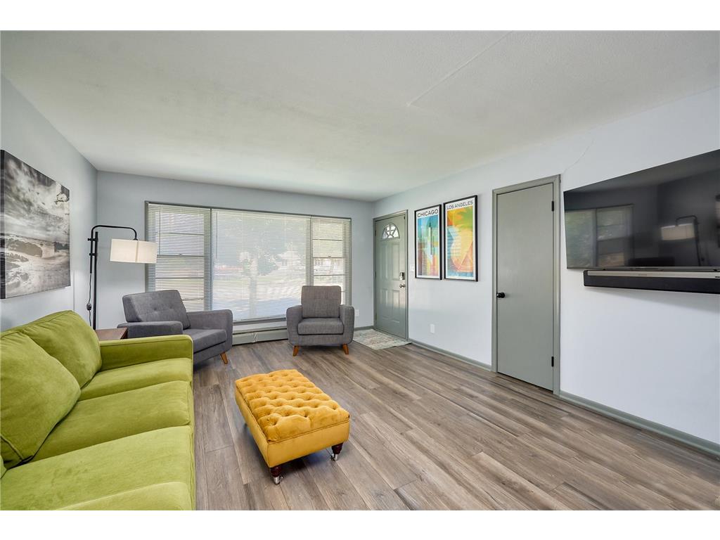 1284 Snelling Avenue N Saint Paul MN 55108 6773765 image4