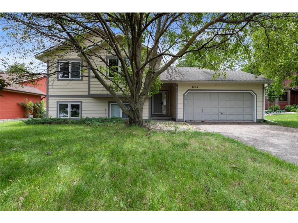 1284 Windcrest Avenue Eagan MN 55123 6556914 image1