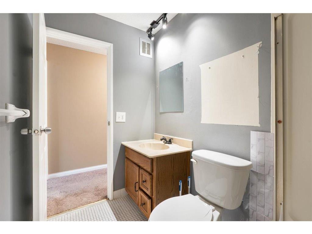 12840 Nicollet Avenue #302 Burnsville MN 55337 7073647 image19