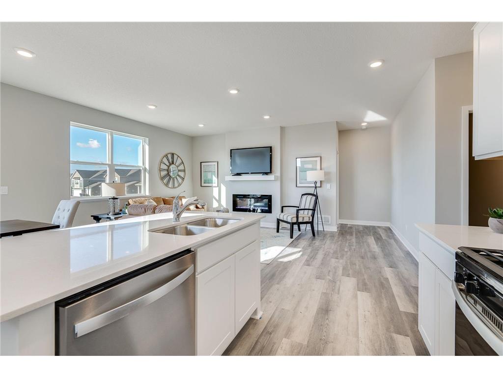 12842 Lawrence Way Rogers MN 55374 6820380 image2