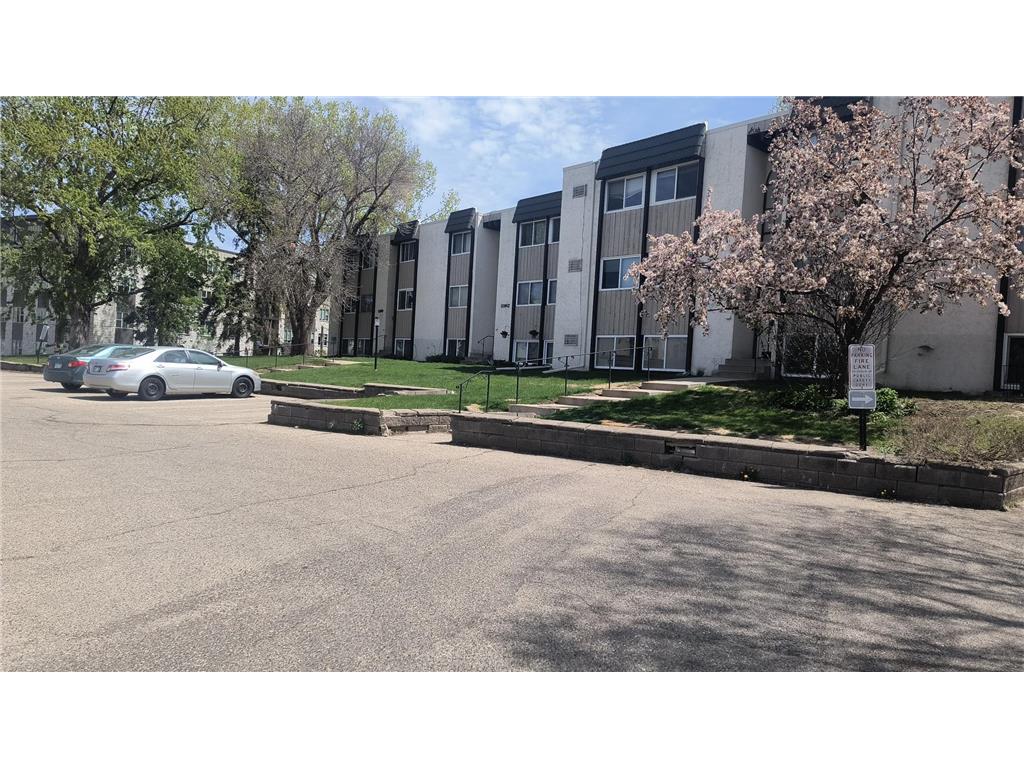 12842 Nicollet Avenue #102 Burnsville MN 55337 7075243 image3