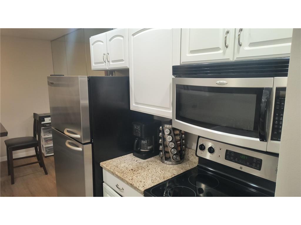 12842 Nicollet Avenue #102 Burnsville MN 55337 7075243 image7