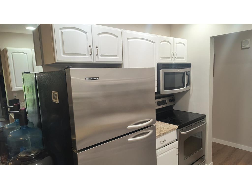 12842 Nicollet Avenue #102 Burnsville MN 55337 7075243 image9