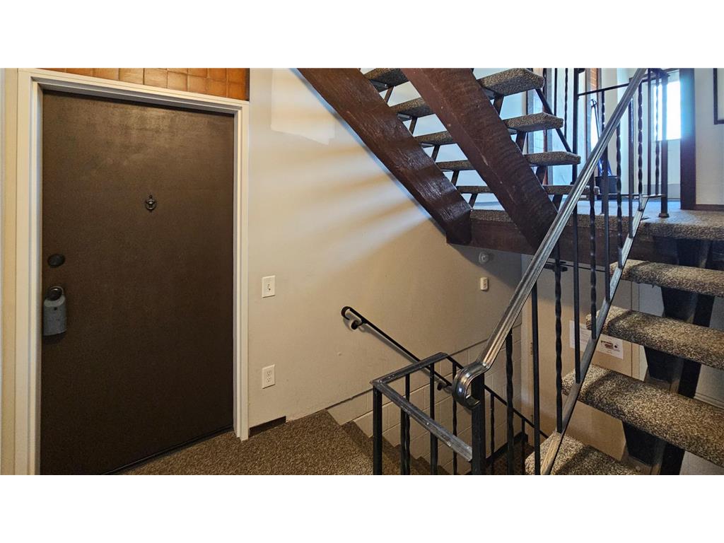 12844 Nicollet Avenue #102 Burnsville MN 55337 7008092 image16