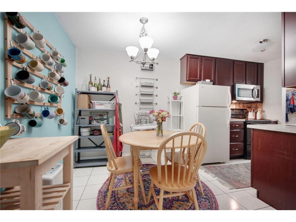 12846 Nicollet Avenue #202 Burnsville MN 55337 7037635 image9