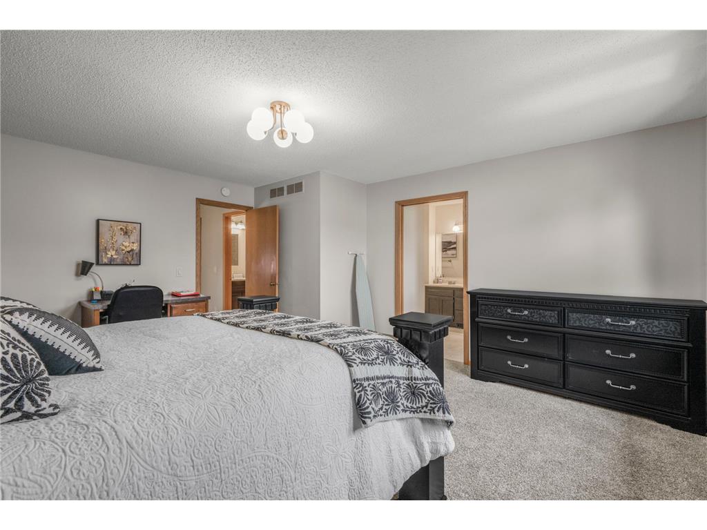 12849 82nd Place N Maple Grove MN 55369 7074819 image17