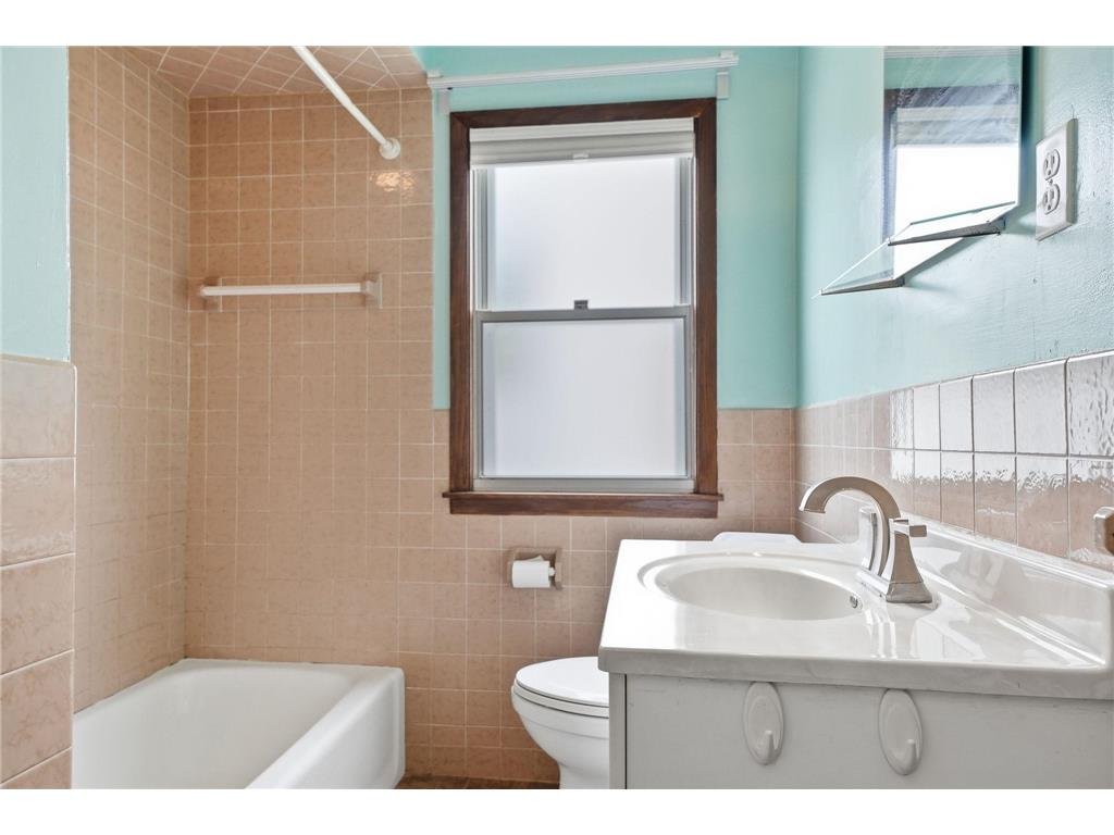 1285 Galtier Street Saint Paul MN 55117 7101902 image11