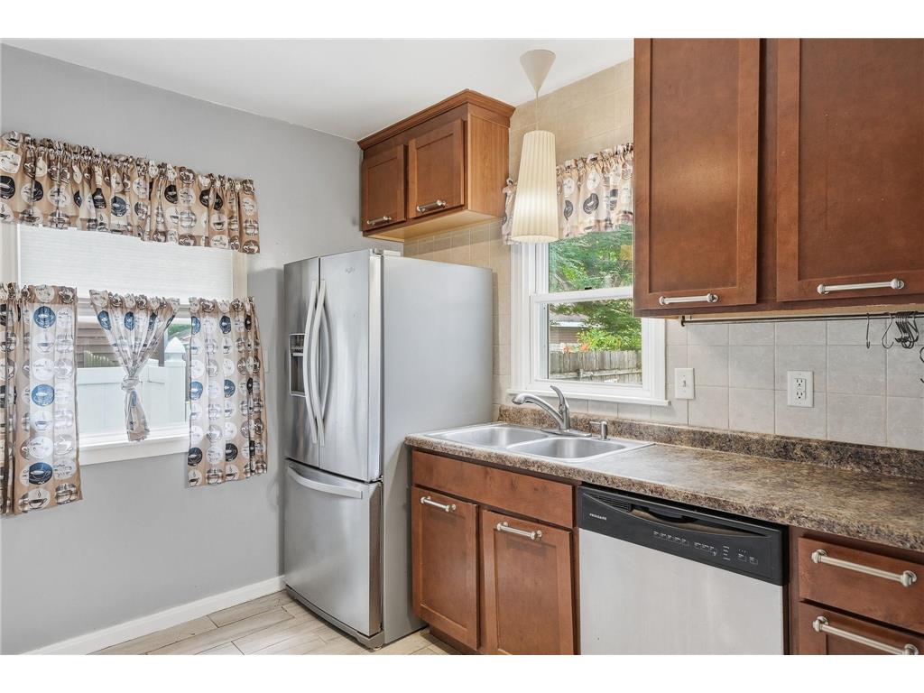 1285 Galtier Street Saint Paul MN 55117 7101902 image4