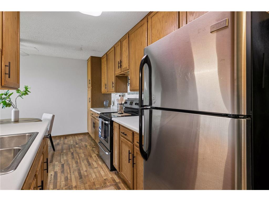 12852 Nicollet Avenue #202 Burnsville MN 55337 7053210 image17