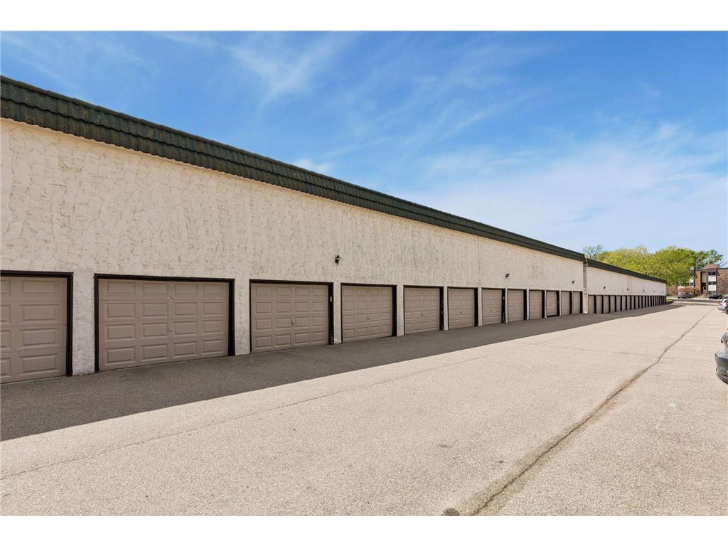 12852 Nicollet Avenue #202 Burnsville MN 55337 7053210 image2