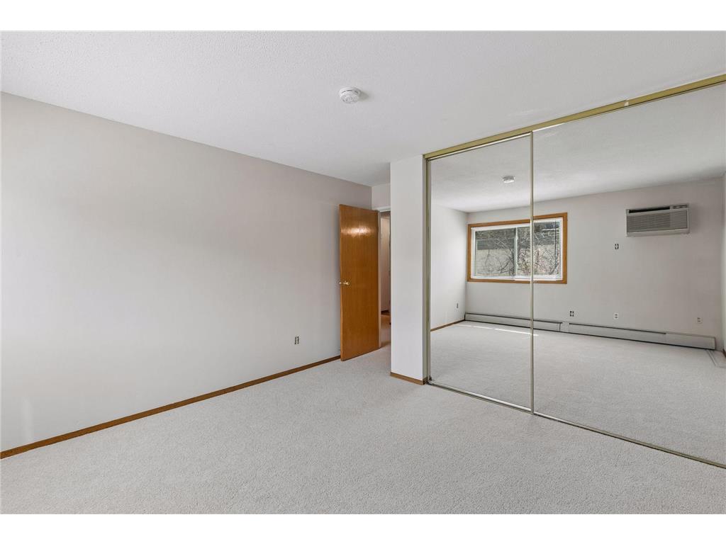 12852 Nicollet Avenue #202 Burnsville MN 55337 7053210 image21