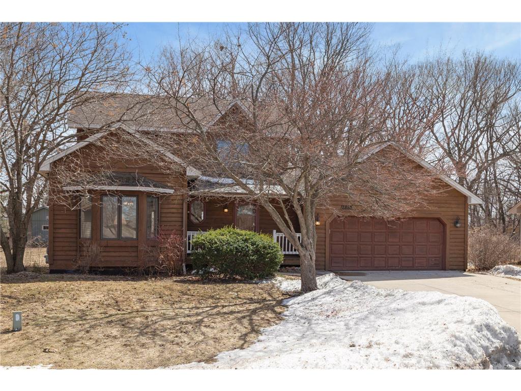 12858 Essex Way Apple Valley MN 55124 6365055 image1