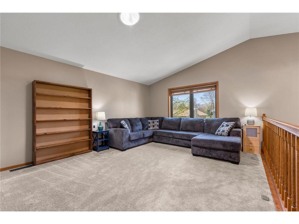 1286 Emerald Lane Shakopee MN 55379 7041905 image13
