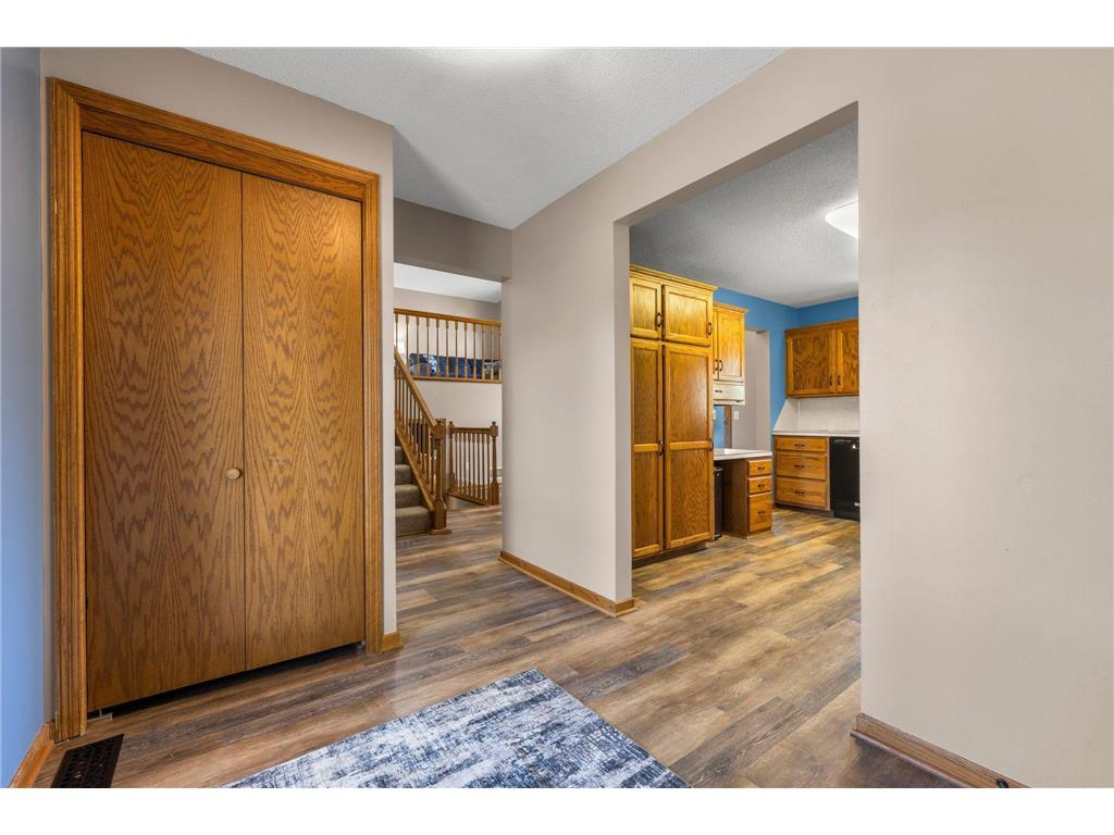 1286 Emerald Lane Shakopee MN 55379 7041905 image6