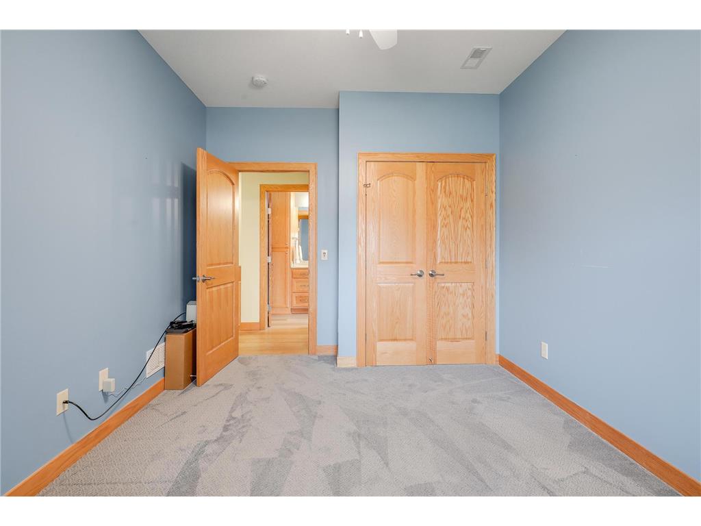 1286 Jefferson Court Shakopee MN 55379 7048189 image38